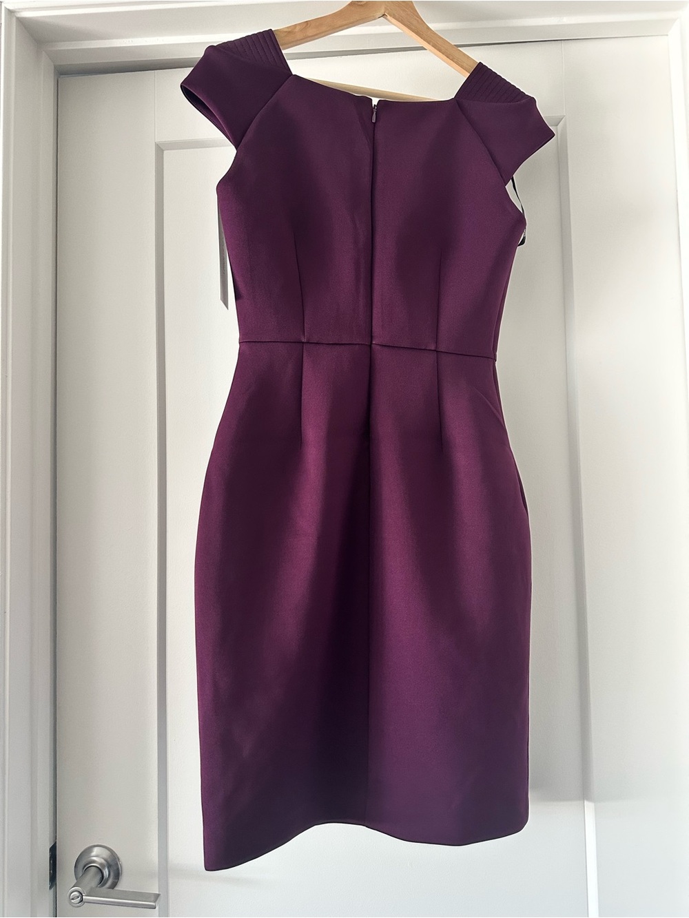 💜 NWT! Purple CALVIN KLEIN Scuba Cap Sleeve Sheath Dress - Size 4 - Picture 5 of 11